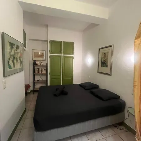 Appartement - Grand T2 Bis Proche De La *